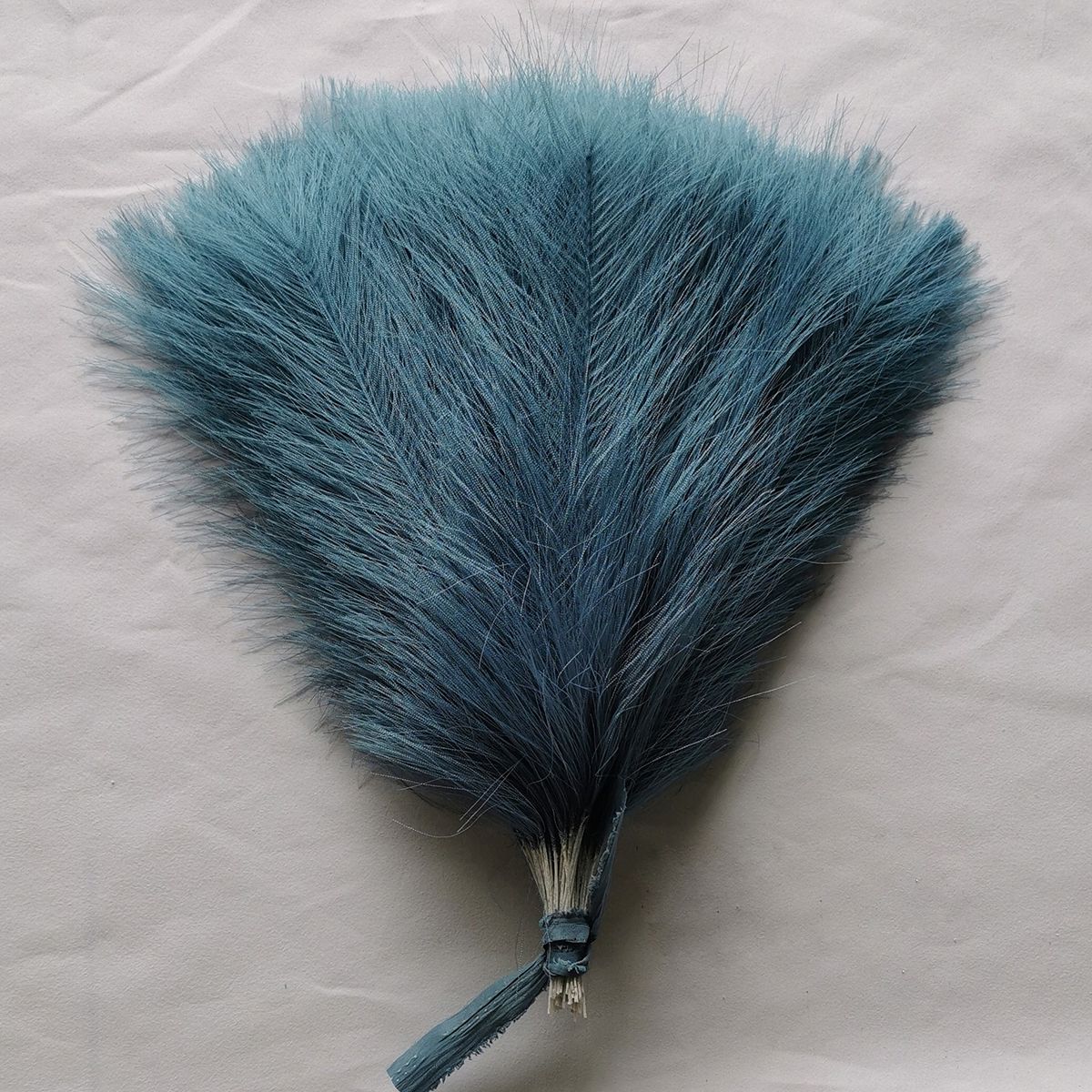 Premium Artificial Pampas Grass for Living Room Decor