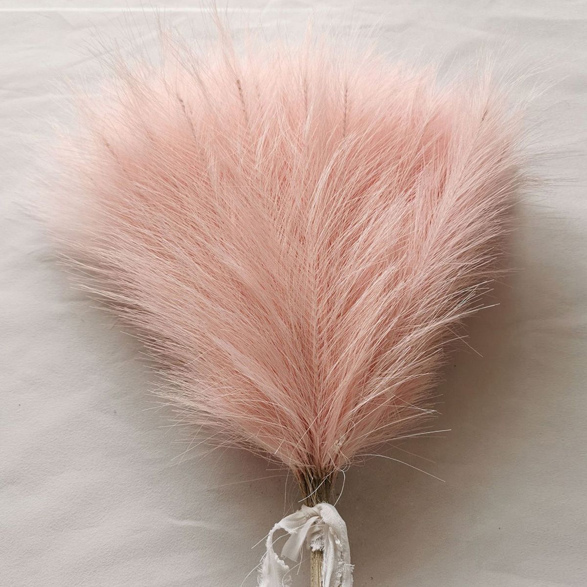 Premium Artificial Pampas Grass for Living Room Decor